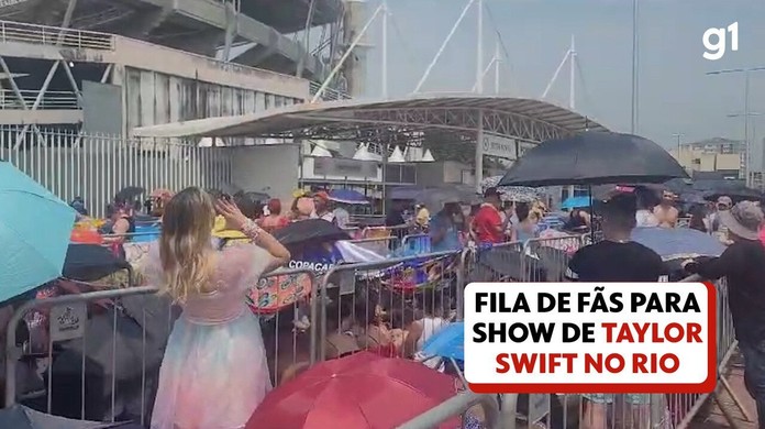 Fila show hot sale