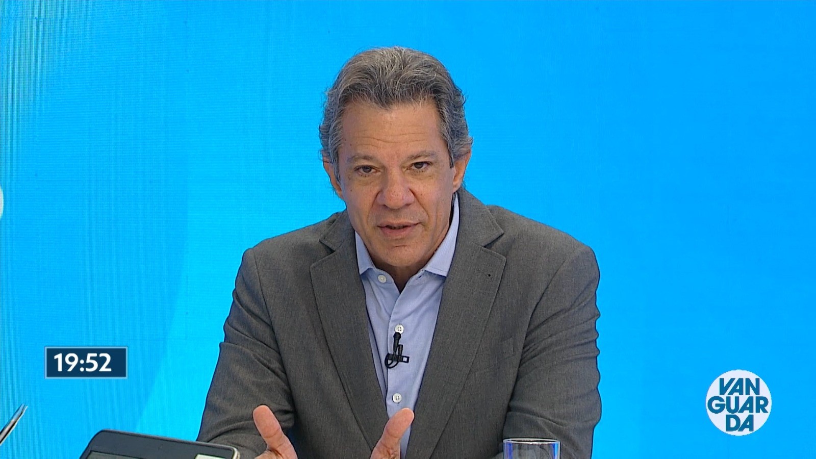 Haddad pretende manter escolas cívico-militares em SP e fala sobre Sabesp e trem intercidades; veja íntegra da entrevista