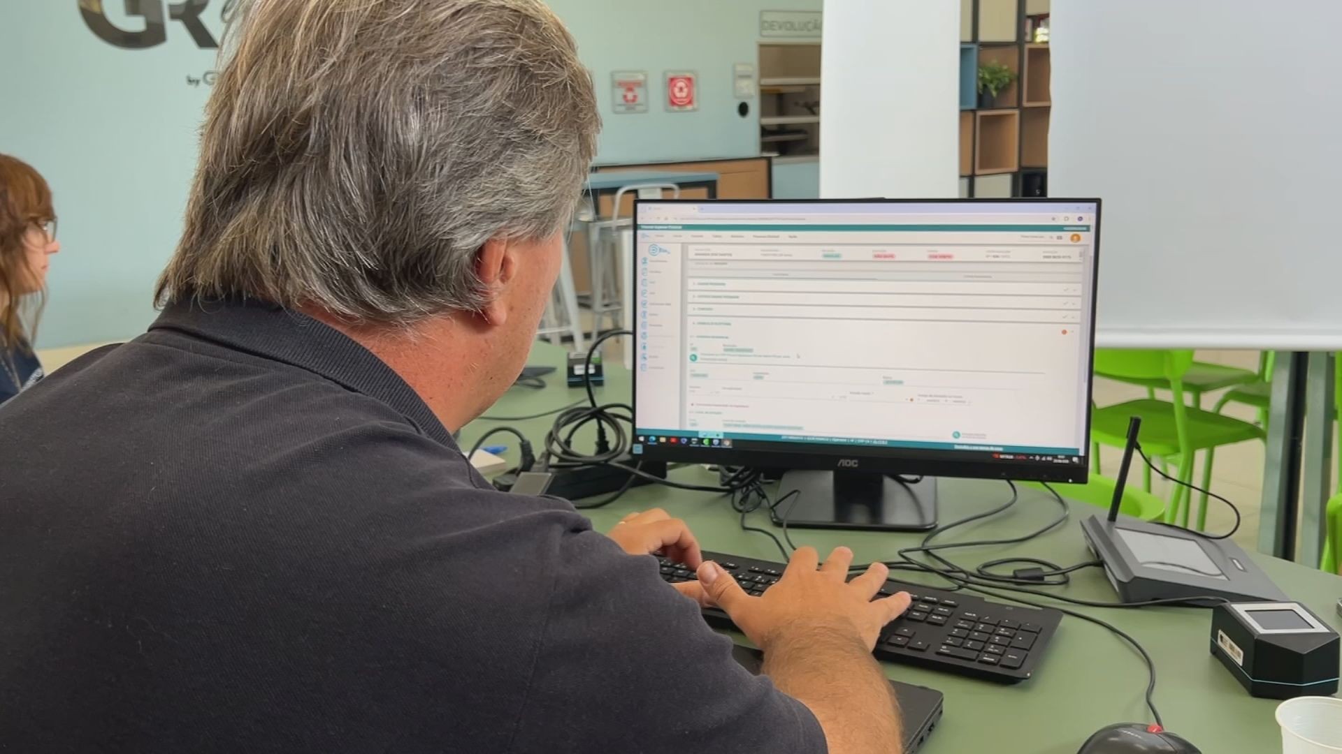 Cartório eleitoral faz regularização de títulos em empresas de Botucatu; saiba como funciona