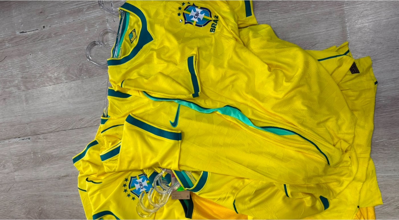 Camisas do Brasil, tênis, relógios: polícia prende empresário e apreende R$ 340 mil em produtos falsificados em Piracicaba
