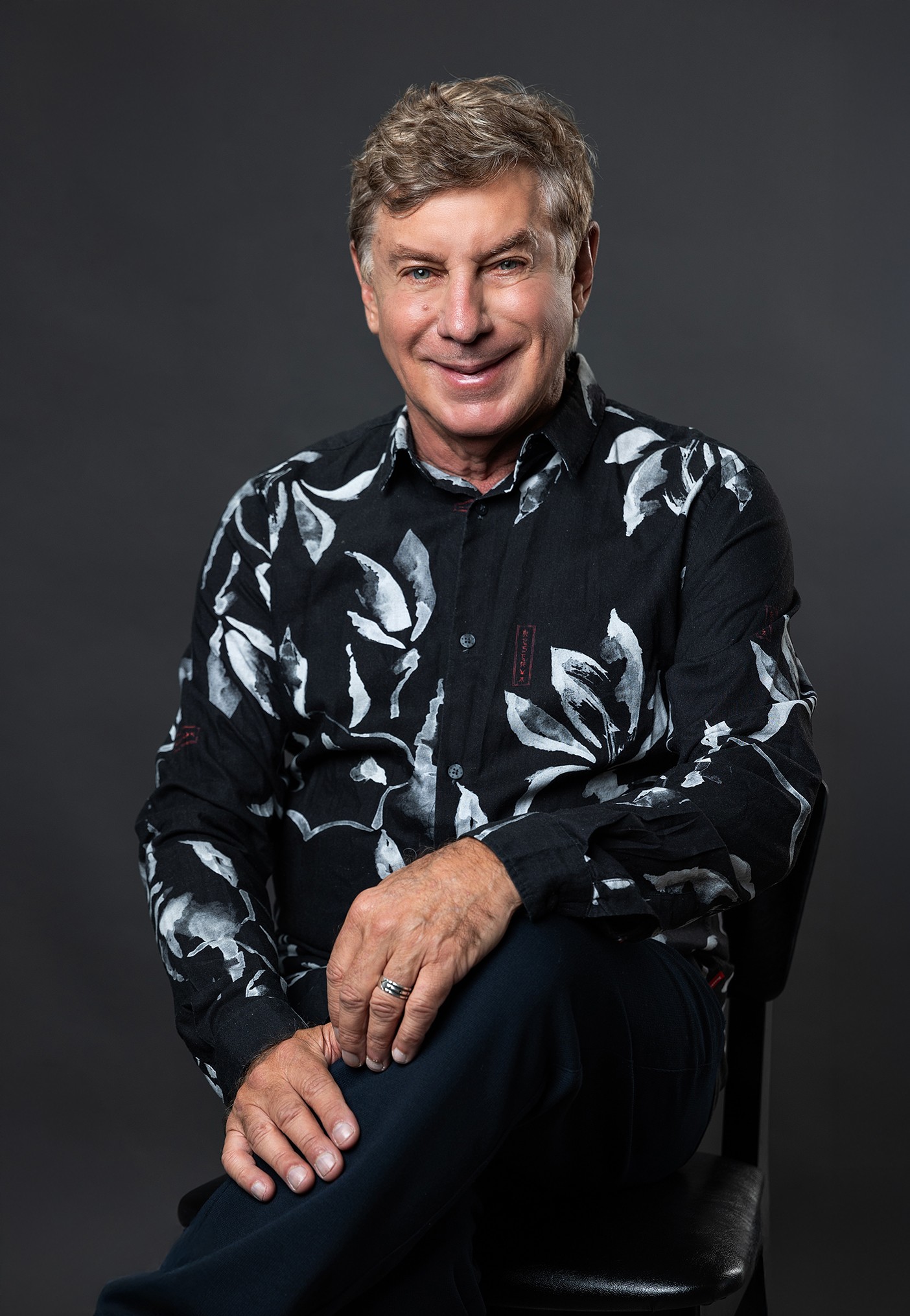 Flávio Venturini faz bem ao insistir na 'linda juventude' e reciclar os maiores hits no álbum de duetos 'Minha história'