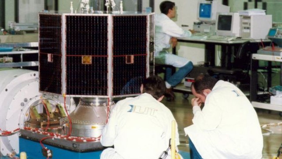 O satélite brasileiro está em operação desde 1993. — Foto: INPE