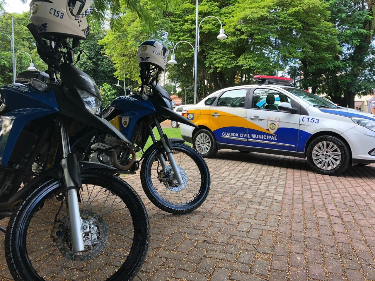 Prefeitura afasta dois GCM’s suspeitos de terem participado de tentativa de assassinato contra morador de rua em Taubaté, SP