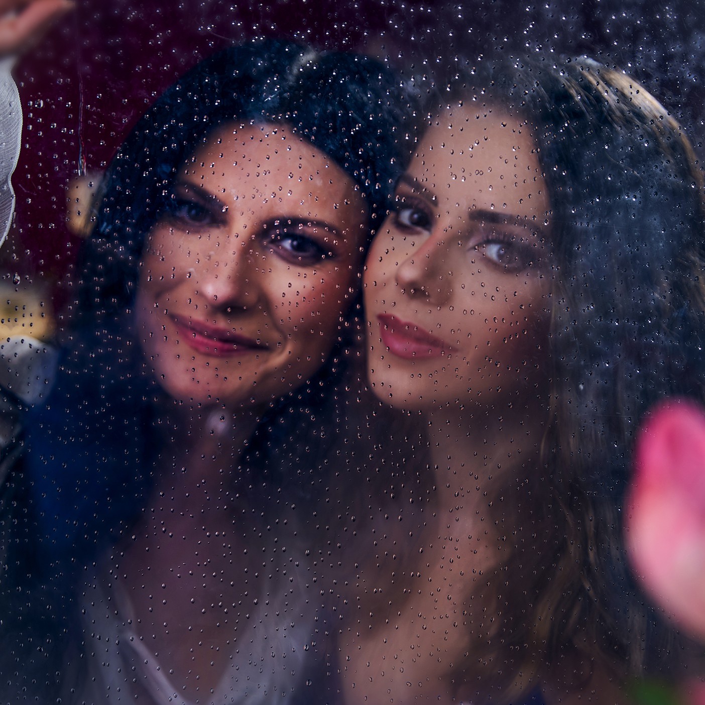 Sandy interrompe hiato para promover gravação com Laura Pausini de versão em português de antiga canção italiana