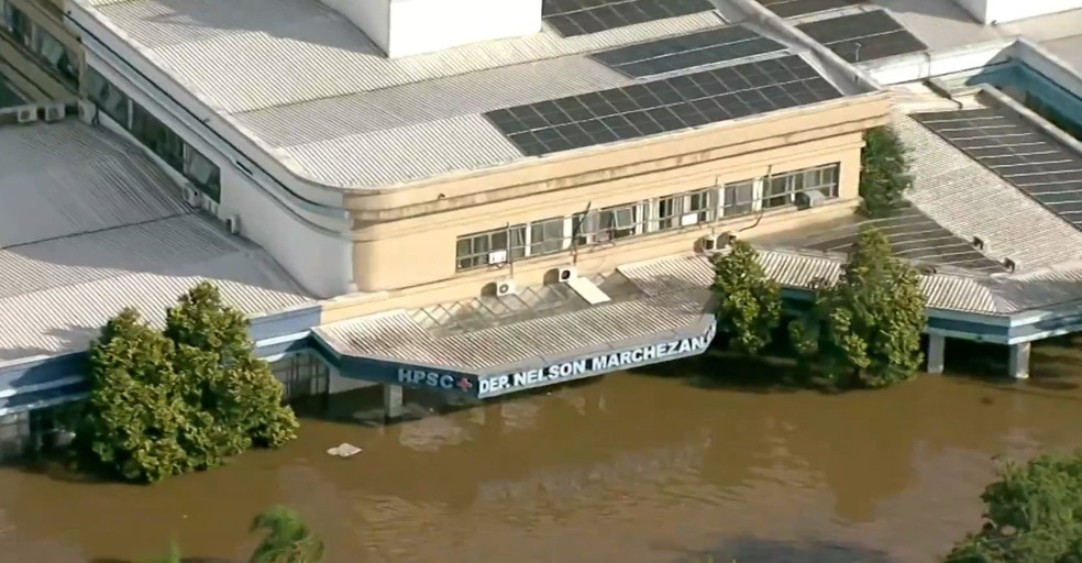 Hospital de Pronto Socorro de Canoas alagado — Foto: Reprodução/TV Globo