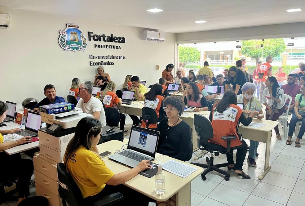 Empresa de tecnologia oferta mil vagas de emprego em Juazeiro do Norte;  veja como se inscrever - Papo Carreira - Diário do Nordeste