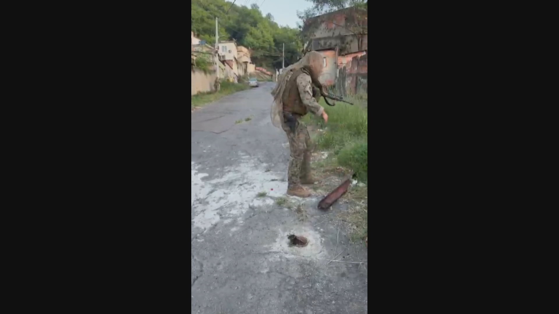 Operação da PM em 3 comunidades do Rio tem troca de tiros e barulho de bombas, relatam moradores