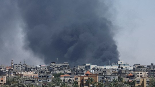 Israel ignora decisão de Corte da ONU e volta a bombardear Rafah - Foto: (REUTERS/Mohammed Salem/File Photo)