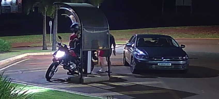 VÍDEO: motoboy é agredido por morador após recusa em entrar em condomínio em Mogi Mirim