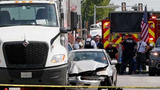 Imigrante ilegal foge de tentativa de prisão, atropela agente da imigração e é morto nos EUA - Segundo comunicado do governo Trump, o homem, identificado como Silverio Villegas-Gonzalez, não respeitou a ordem de parada que recebeu dos policiais e acelerou para cima deles. Agente atropelado está hospitalizado.