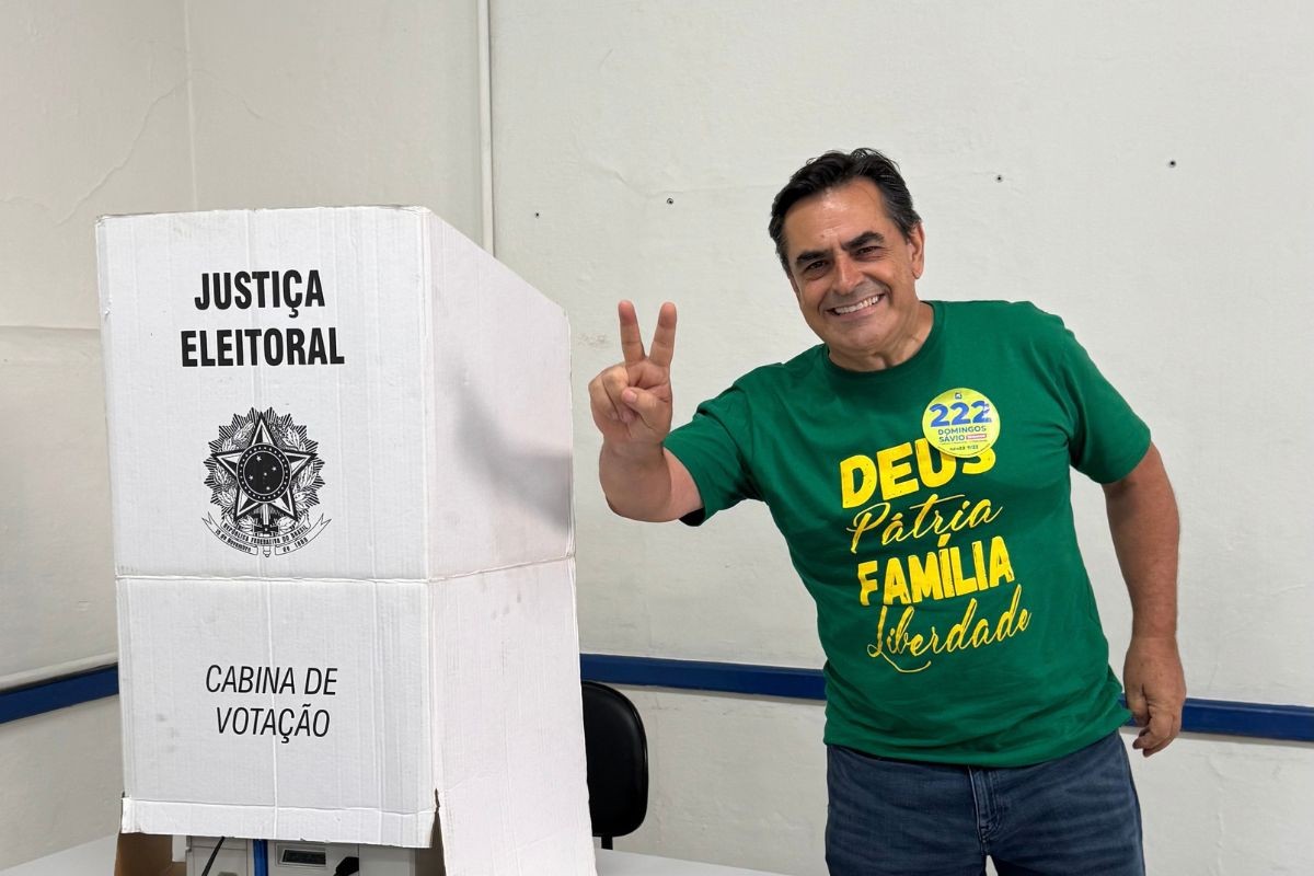 Domingos Sávio (PL) vota em Divinópolis