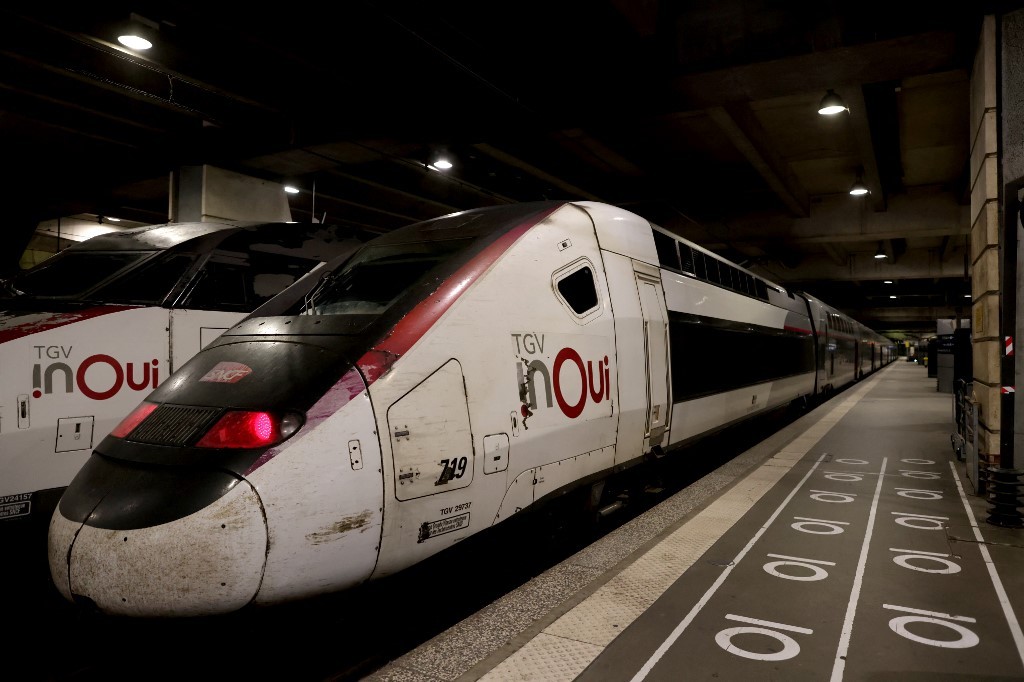 Como são os trens de alta velocidade que operam na França conectando com o restante da Europa 