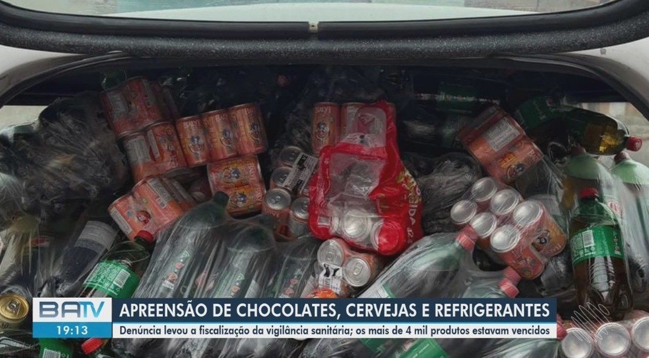 Mais de 3 mil barras de chocolate e bebidas vencidas são apreendidas no sudoeste da Bahia