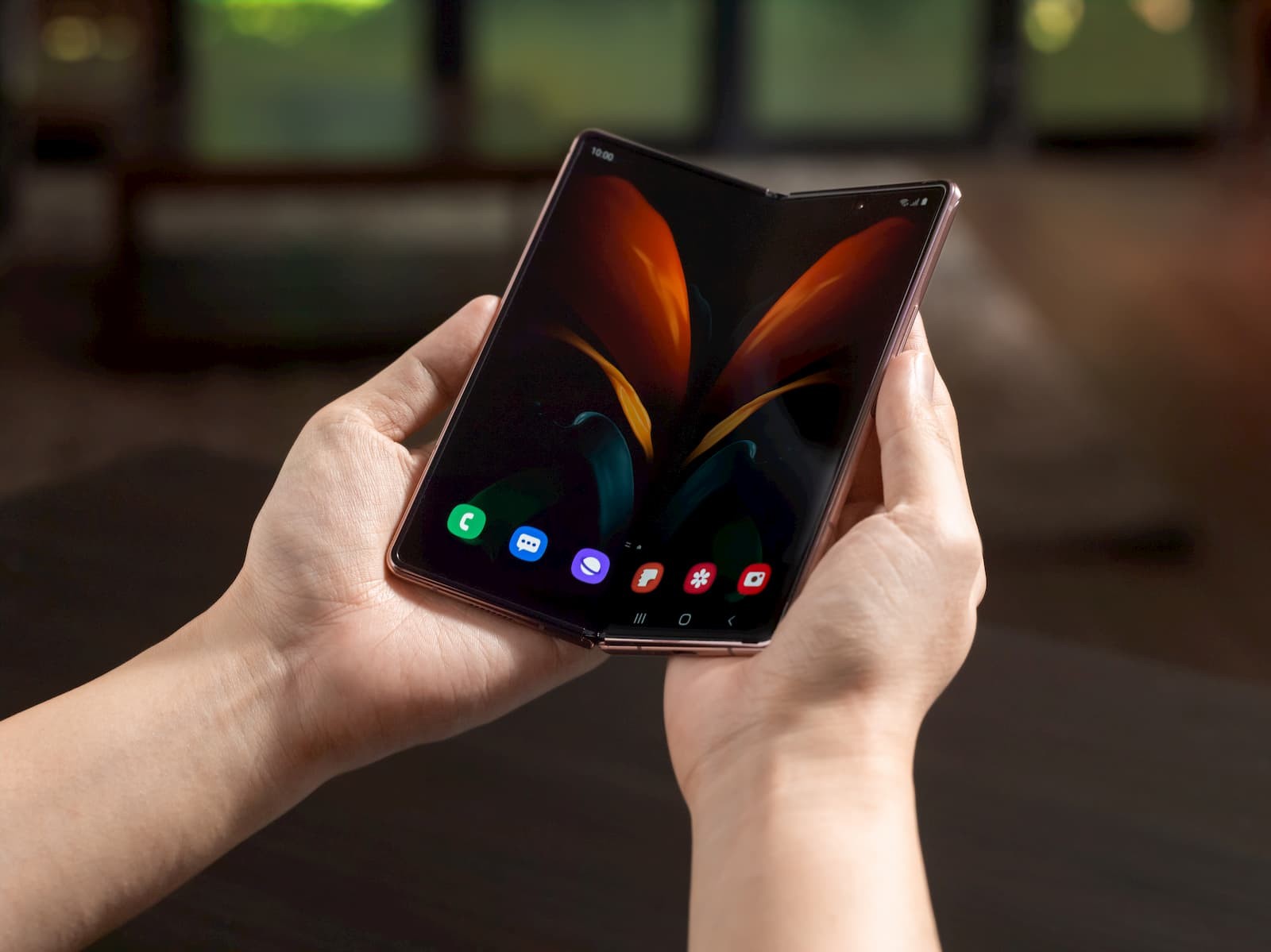 Samsung Galaxy Z Fold 2: celular mais caro do Brasil custa R$ 13.999 ...