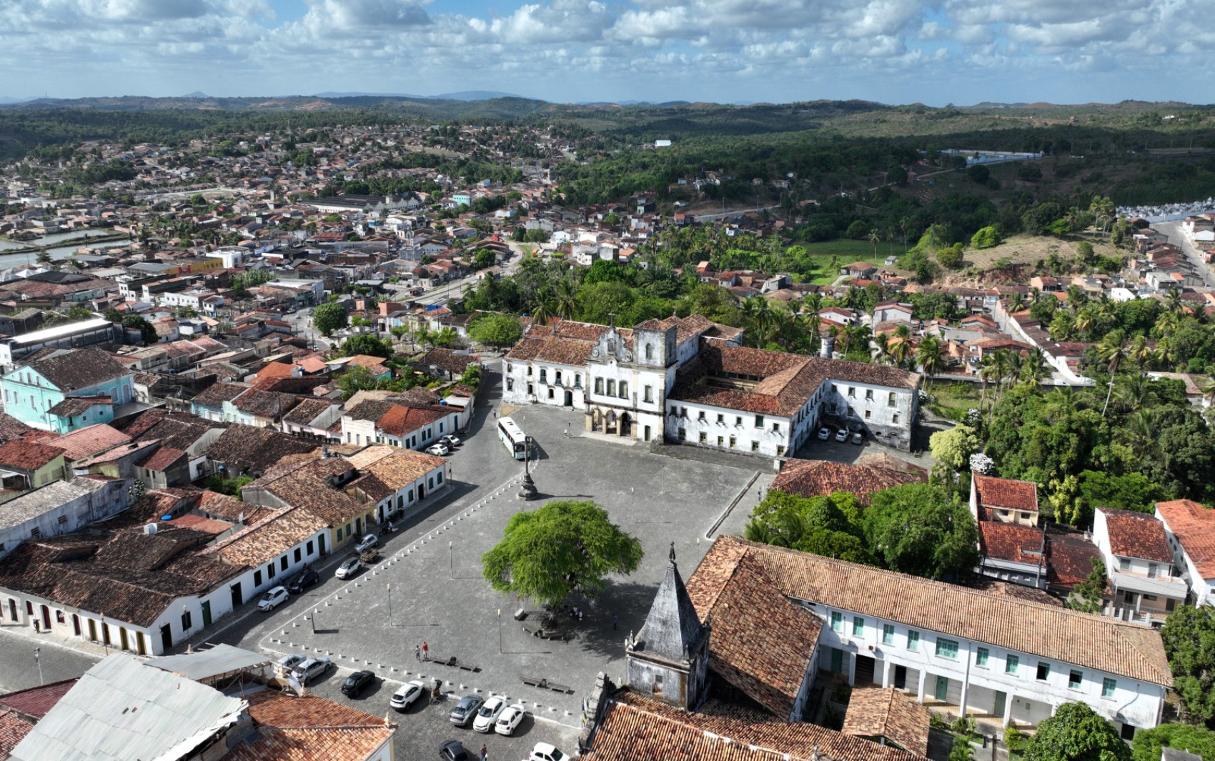 Mulher é vítima de tentativa de feminicídio e é resgatada em área de mata em São Cristóvão
