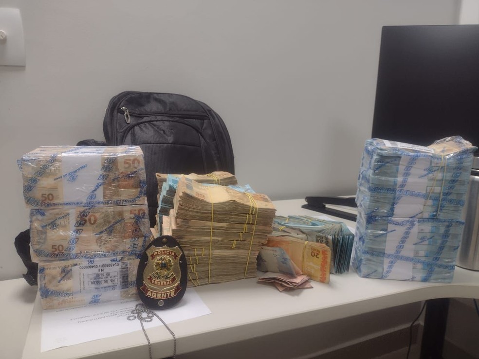 PF apreendeu R$ 600 mil em espécie durante operação de combate a compra de votos no Ceará. — Foto: Polícia Federal/ Divulgação