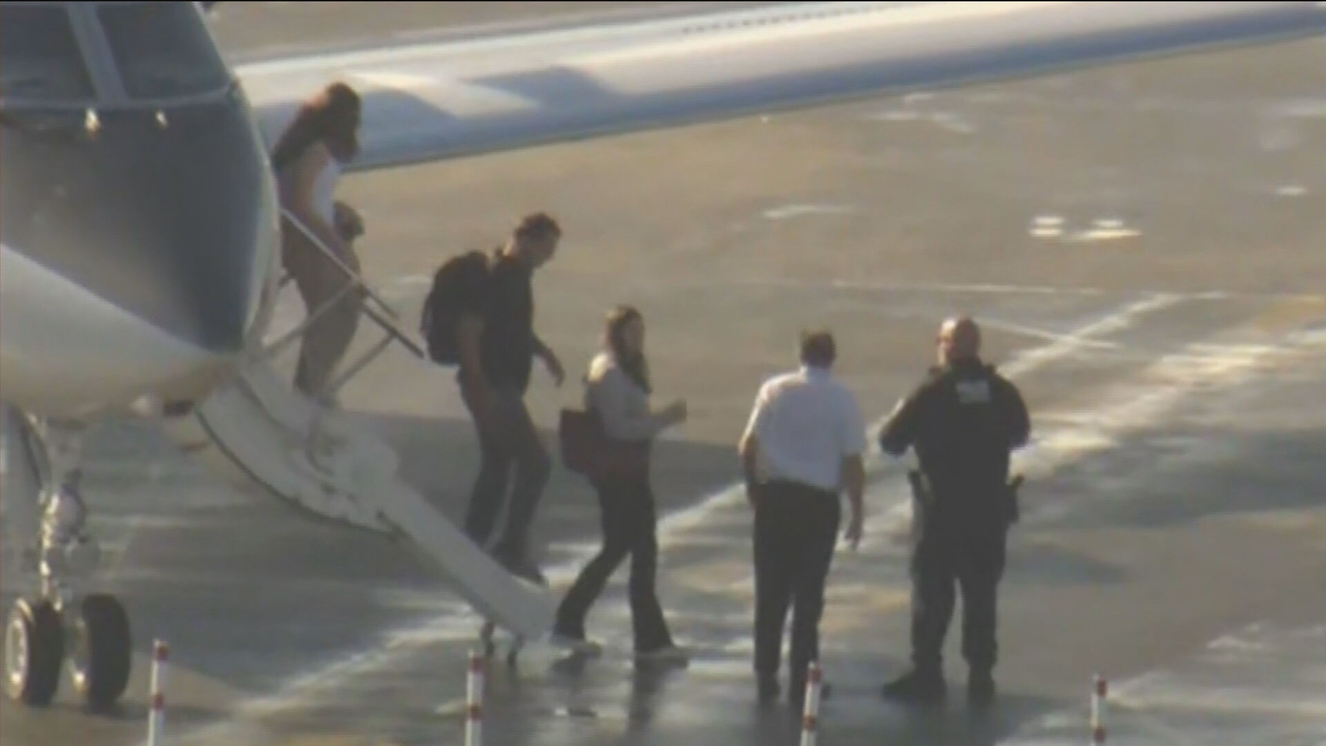 ASSISTA a imagens ao vivo do aeroporto em Miami