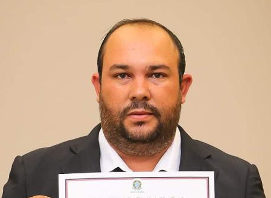 Justiça determina afastamento de presidente da Câmara Municipal de Caiabu das atividades e o proíbe de entrar no prédio; ‘fortes indícios de prática de atos criminosos’, diz juiz
