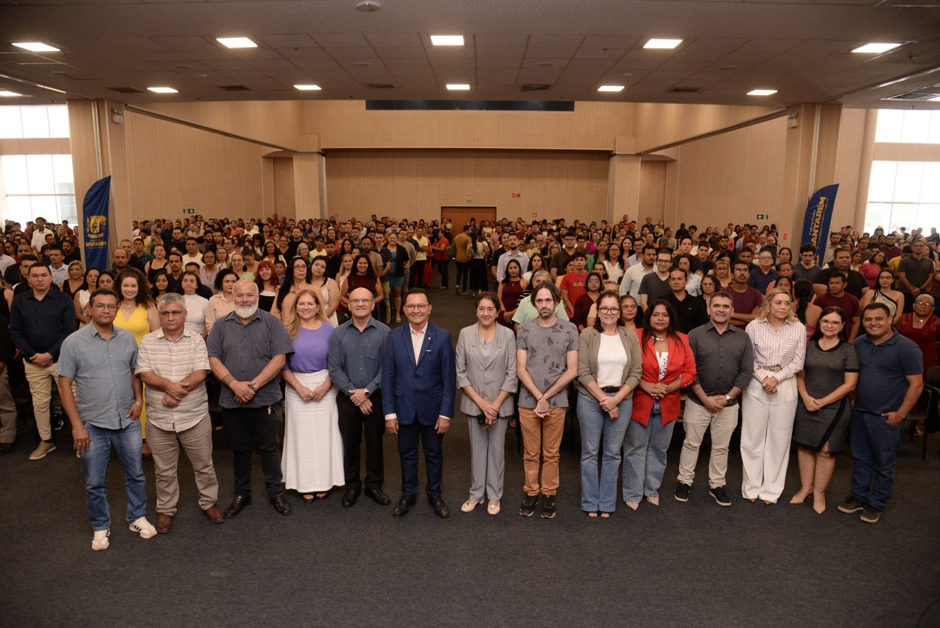 Empossados mais 357 servidores aprovados em concurso público da Prefeitura de Santarém