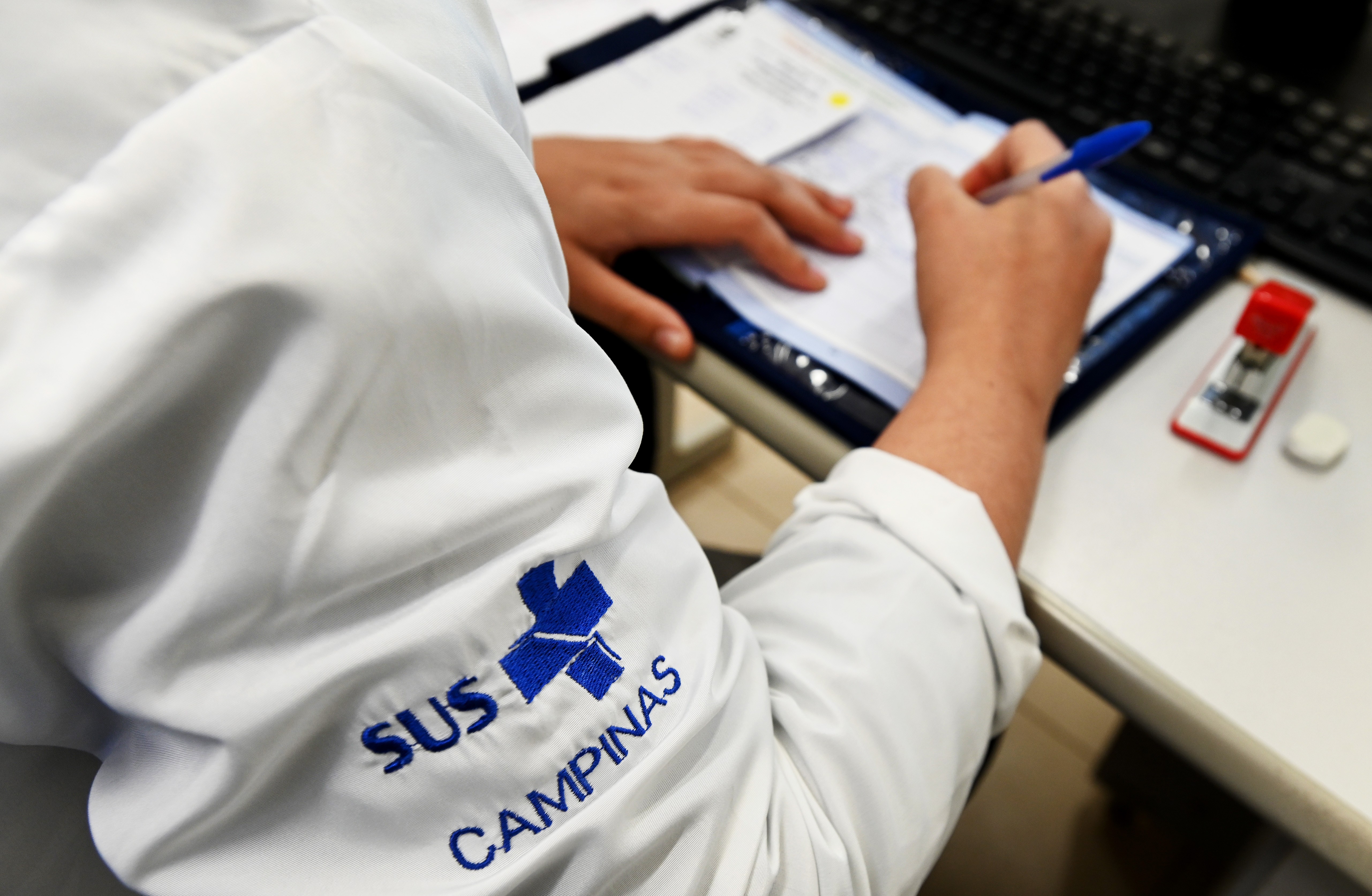 Homem que arrancou coração da tia e deixou hospital psiquiátrico gera debate sobre ressocialização e estigma
