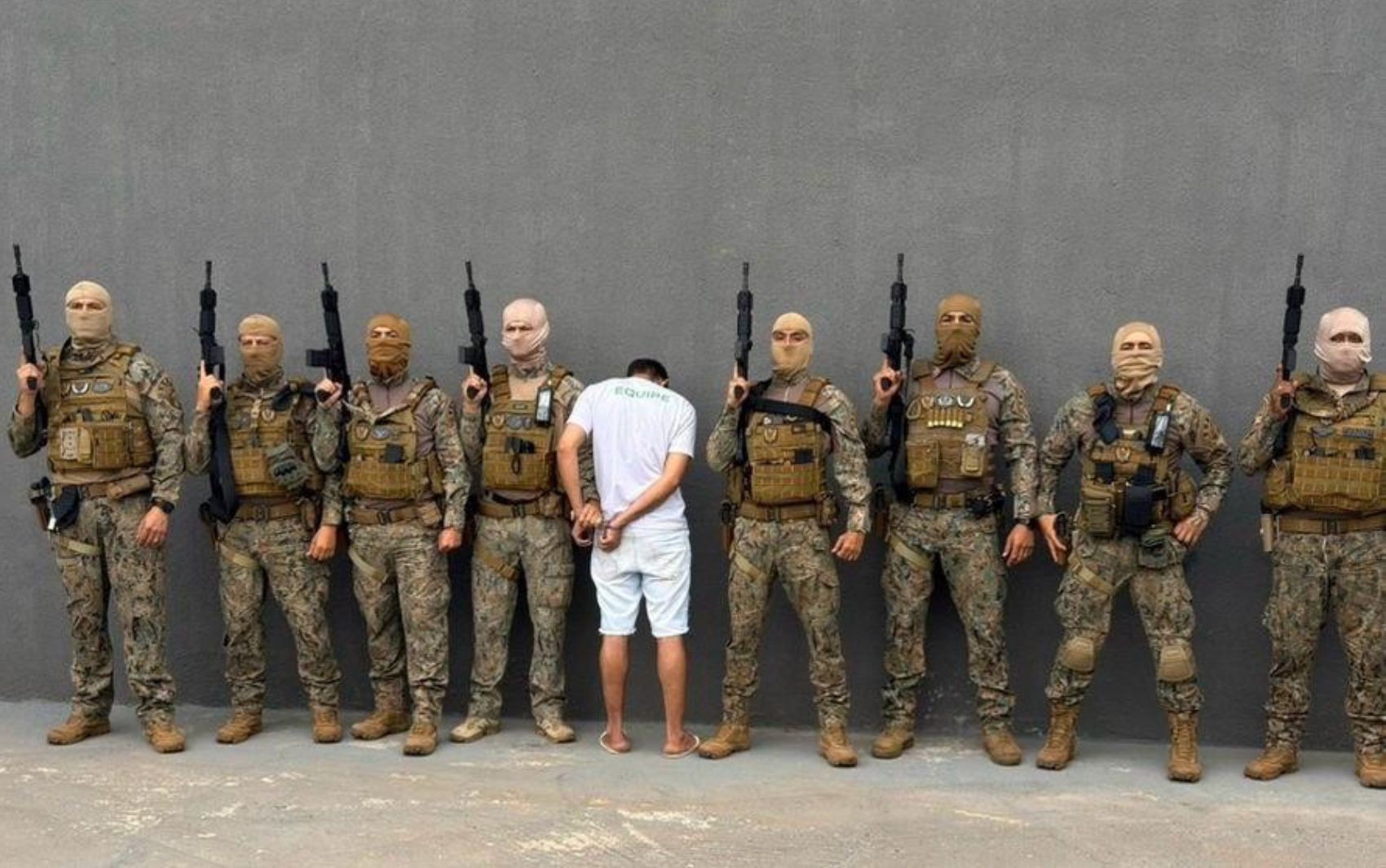 Homem é solto da prisão por engano por ter o nome parecido com o de outro detento, em Goiás