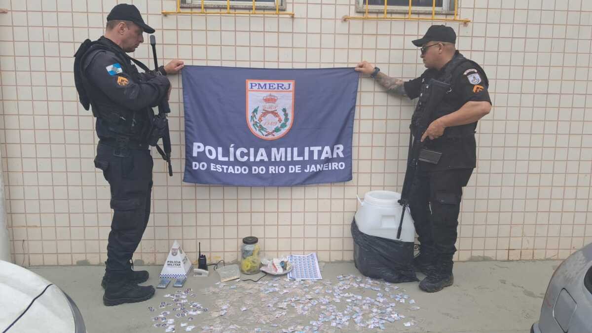 Homem é preso por suspeita de tráfico de drogas em Paraty 