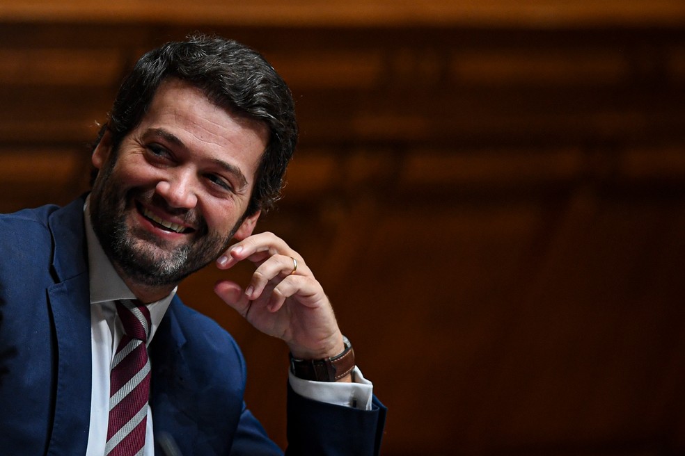André Ventura, candidato do partido Chega, em foto de 9 de janeiro de 2020 — Foto: Patrícia de Melo Moreira/AFP