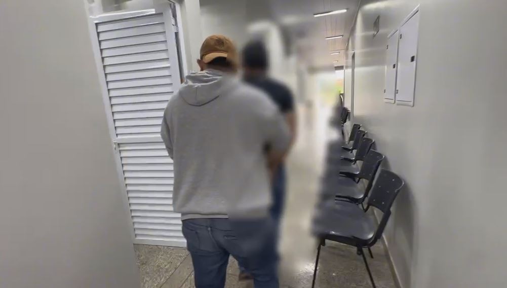 Suspeito de abusar da enteada dos 5 aos 12 anos é preso no Amapá
