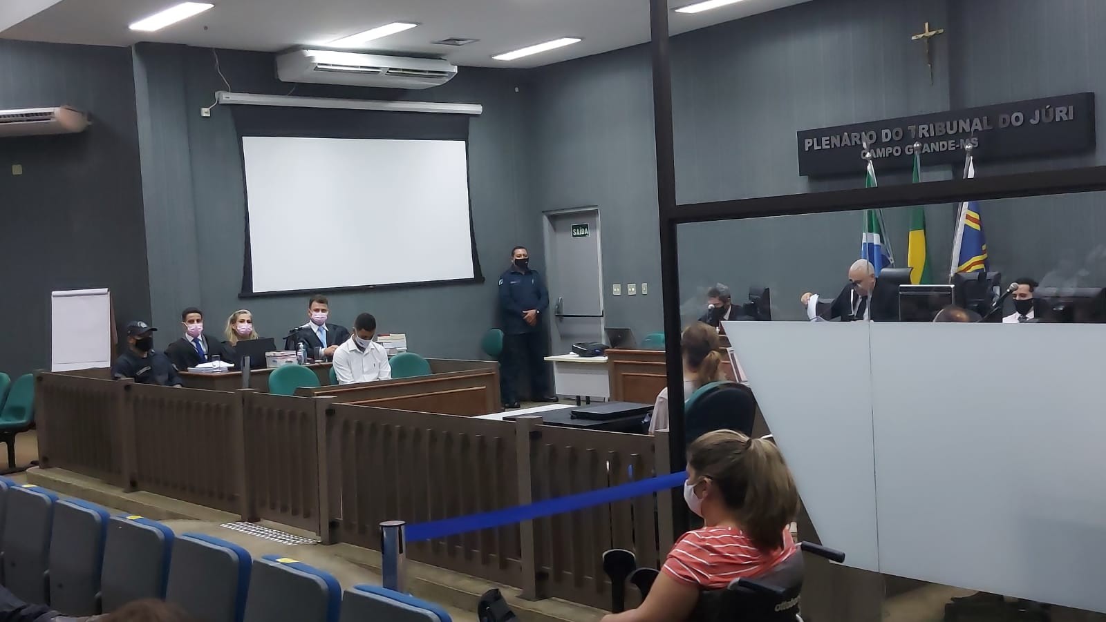 Quer participar de um júri popular? Justiça abre inscrições para jurado voluntário em MS