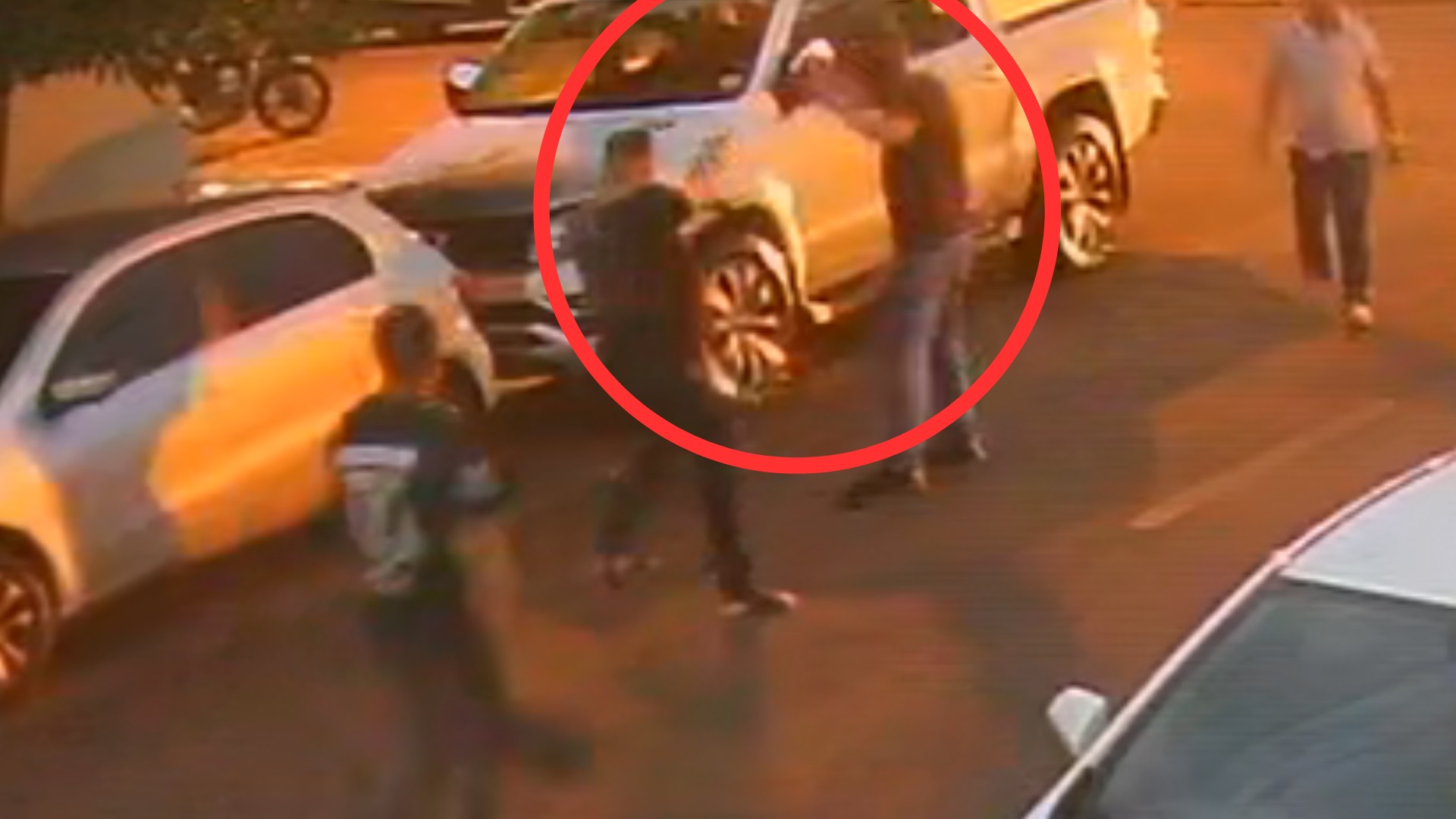 Novo laudo contradiz documento do IML e aponta que empresário assassinado em bar foi baleado pelas costas