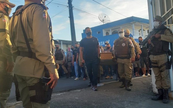 Caso de PM morto após surto na Bahia gera manifestações e repercussão  política, CIDADES