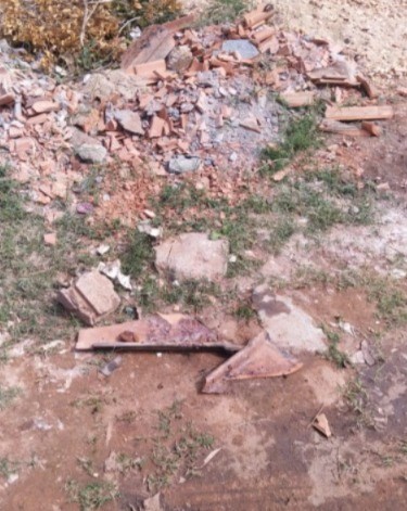 Homem é encontrado morto em lote vago, em Buritizeiro; ele apresentava ferimentos na cabeça e rosto e não portava documentos