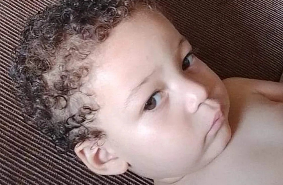 Thiago Rocha, de dois anos, desapareceu após ir em parque com a mãe e padrasto — Foto: Arquivo Pessoal