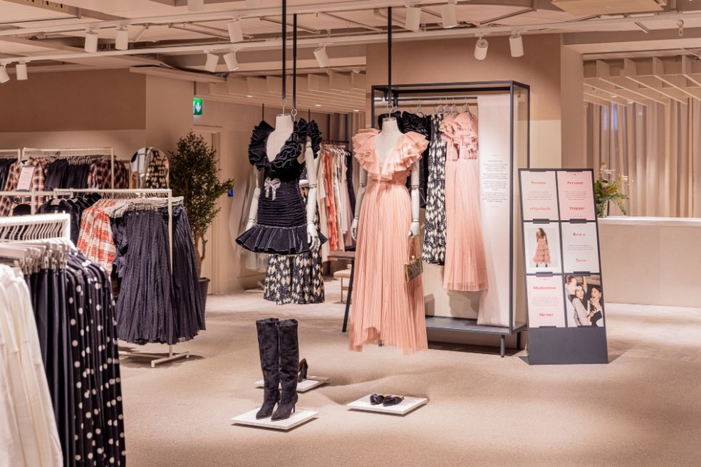 H&M anuncia lojas no Brasil; relembre a trajetória de outras fast fashion  gringas no país - Rádio Itatiaia