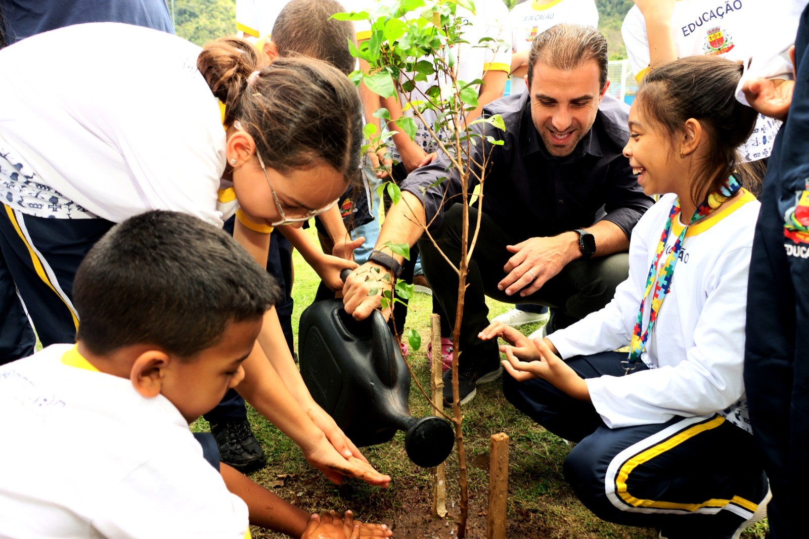 Caraguatatuba planta hoje a cidade mais verde que quer para o futuro