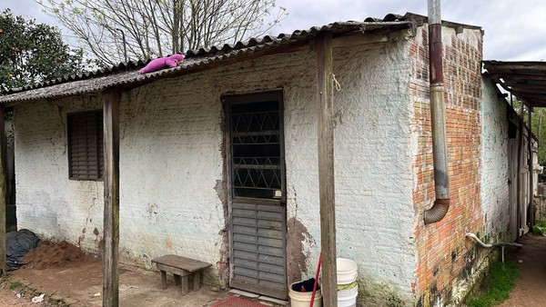Casa onde corpo de mulher trans foi encontrado em Bagé — Foto: Polícia Civil/Divulgação