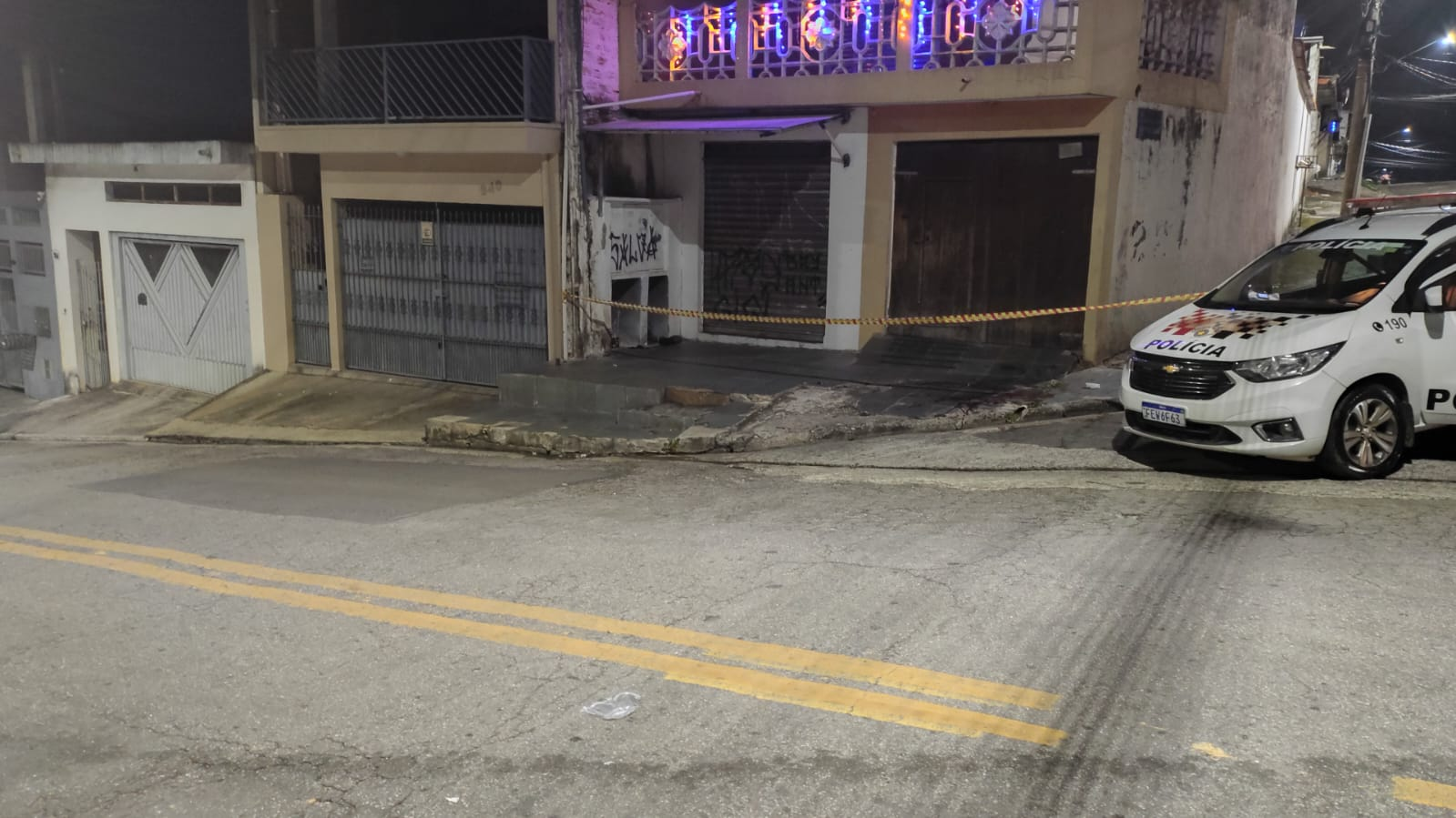 Homem é morto a tiros em Itaquaquecetuba; parente é apontado como suspeito