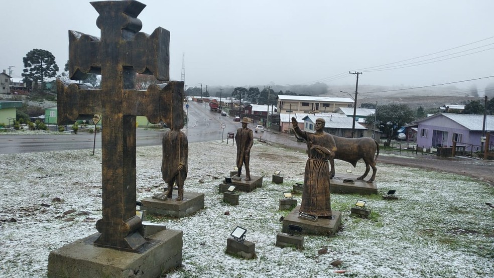 Neve em São José dos Ausentes neste sábado (9) — Foto: Valcir Valim/Arquivo pessoal