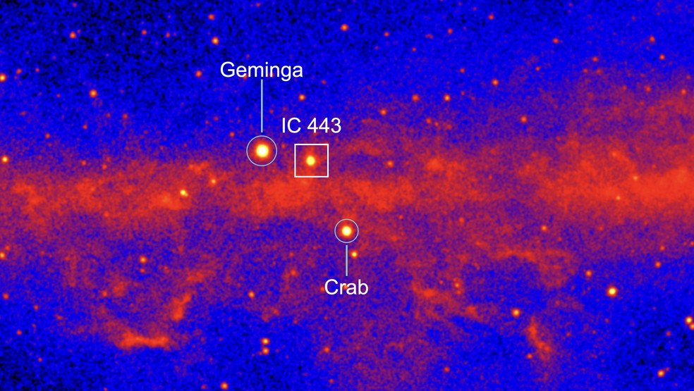 Imagem em raios gama destaca a região de IC 443, uma das fontes mais brilhantes desse tipo de radiação no céu. — Foto: NASA/DOE/Fermi LAT Collaboration.