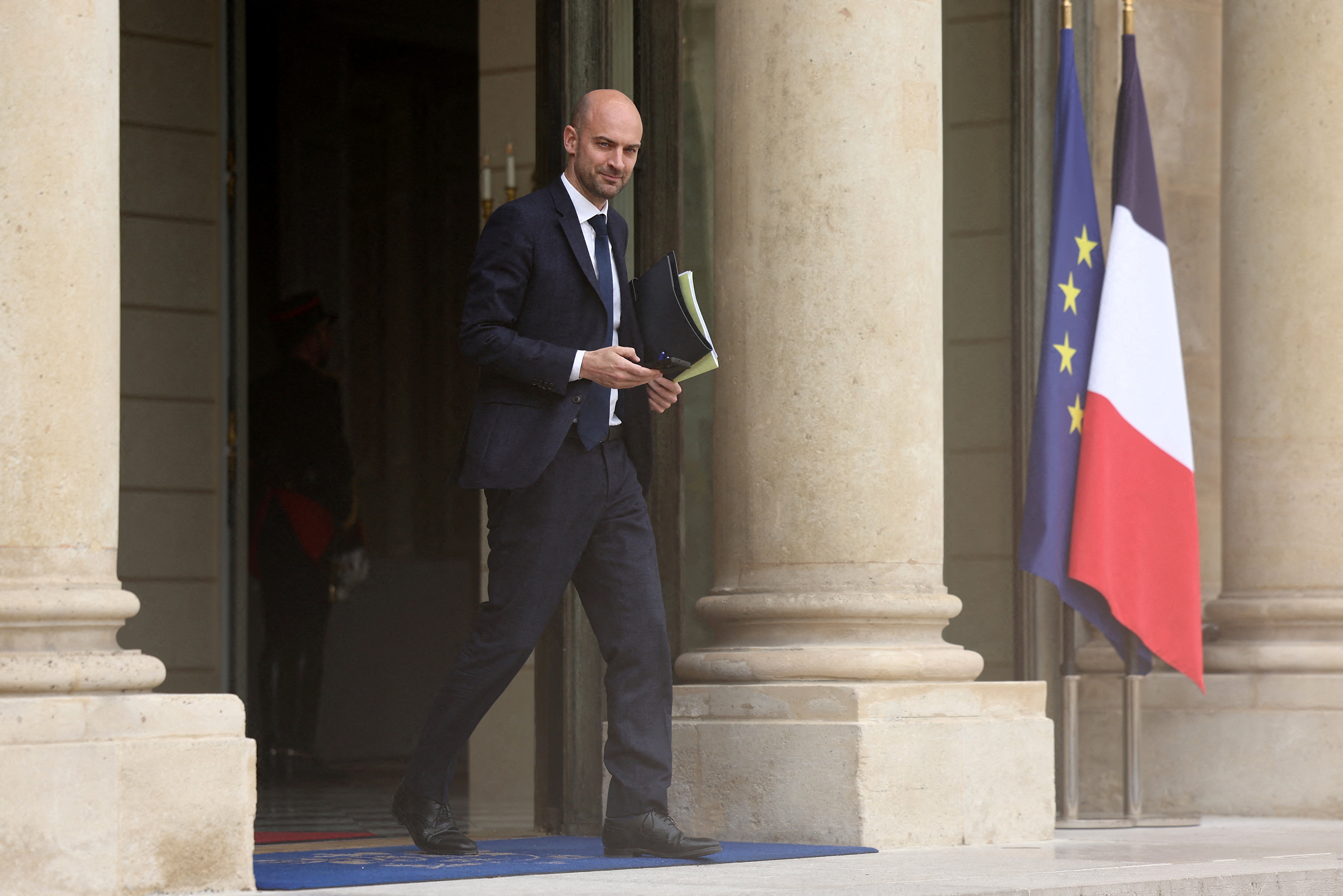 
França condena 'racismo' de ex-premiê espanhol que falou que seleção francesa joga 'sem franceses'