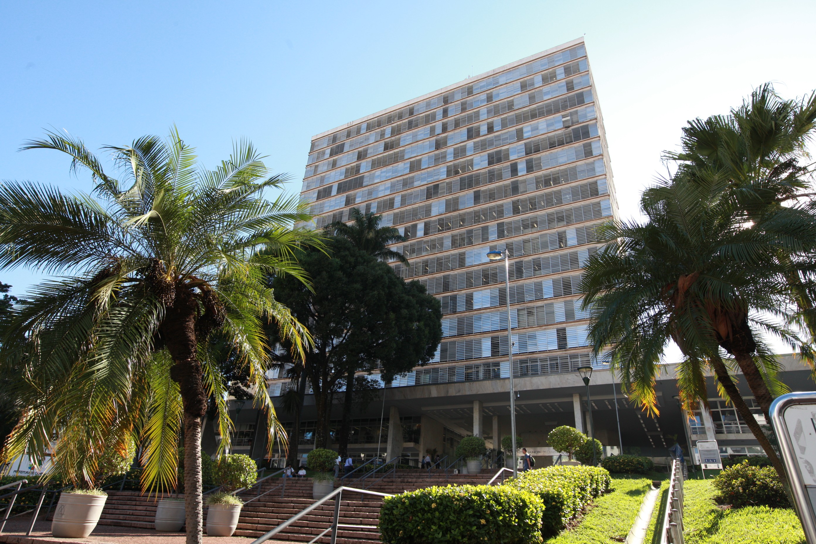 STF nega recurso da Prefeitura de Campinas e mantém prazo para substituir 598 comissionados