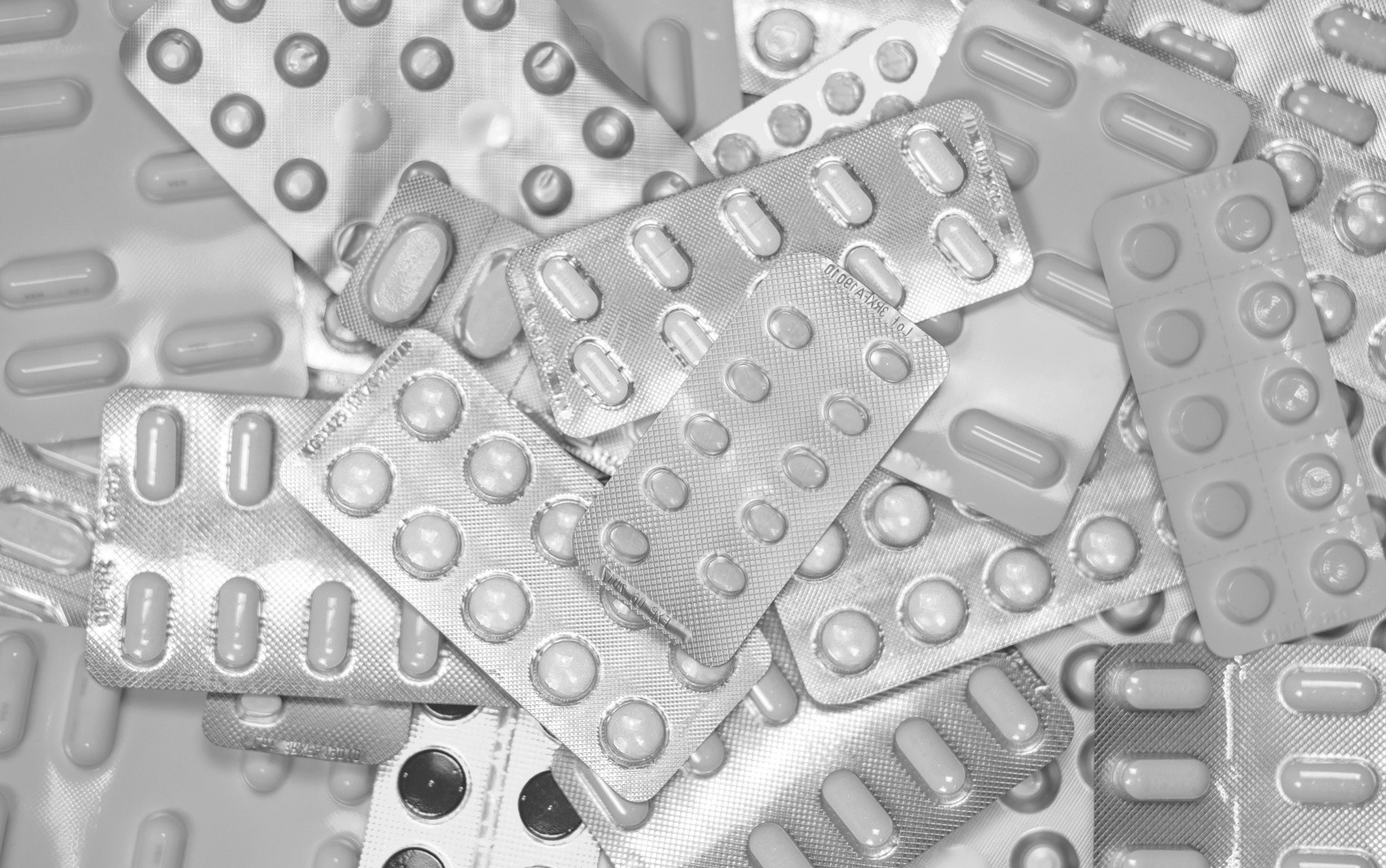 Indústria farmacêutica é condenada a indenizar trabalhadora com autismo dispensada em MG