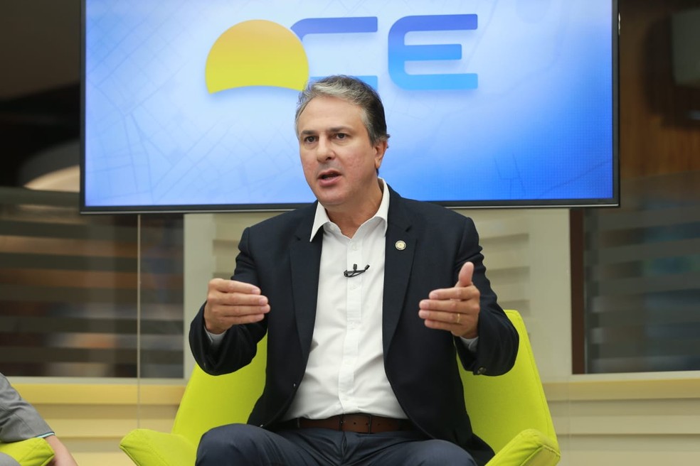 Ministro da Educação, Camilo Santana diz que Brasil vai ganhar 100 novos institutos federais. — Foto: Fabiane de Paula/SVM
