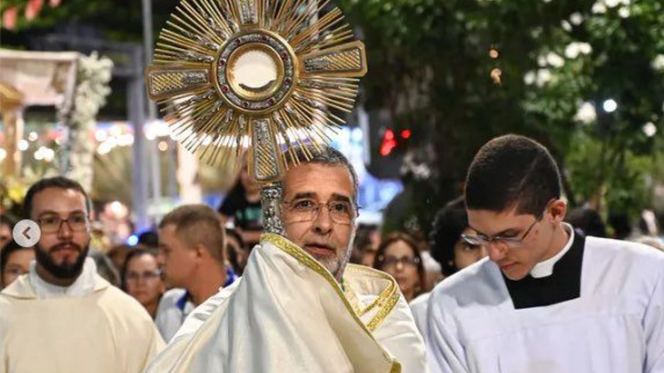 Corpus Christi em Caruaru: programação conta com missa, procissão e shows, confira
