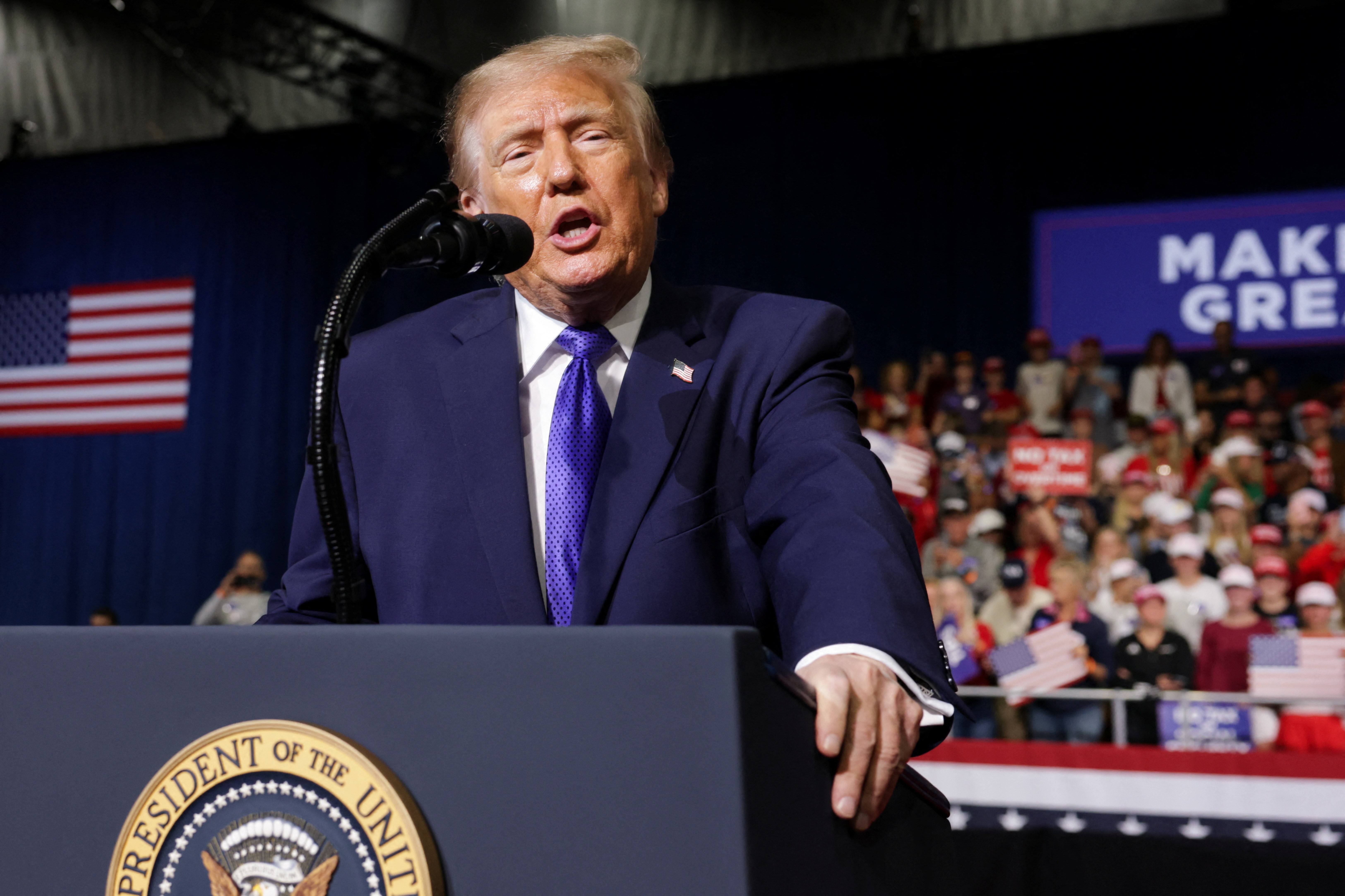 Trump diz que EUA investigam se ataque contra a Binance foi feito por hackers da Coreia do Norte