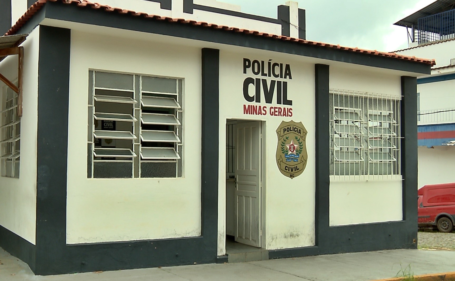 Faxineira é esfaqueada pela patroa durante trabalho em Cambuquira; suspeita é presa em flagrante