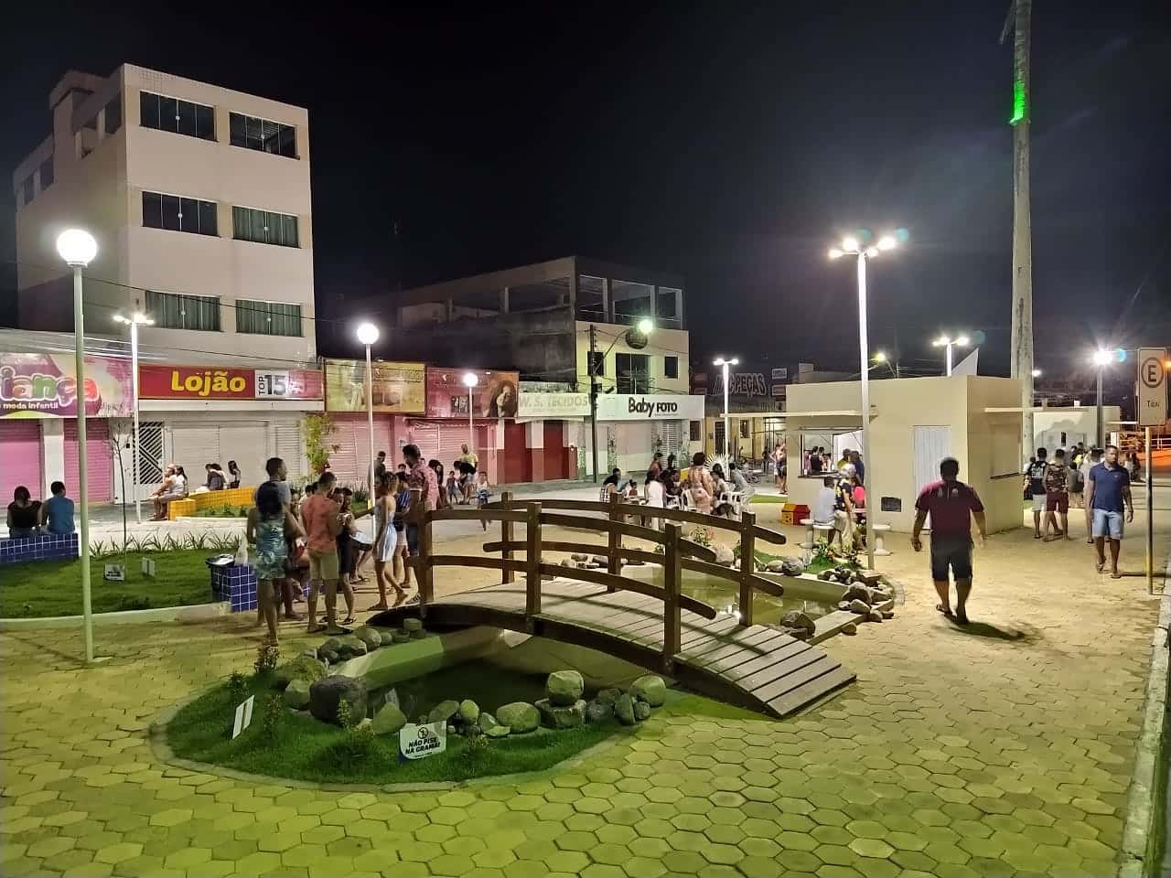 Prefeitura na Bahia anuncia concurso para médicos com salários até R$ 6,6 mil; veja especialidades