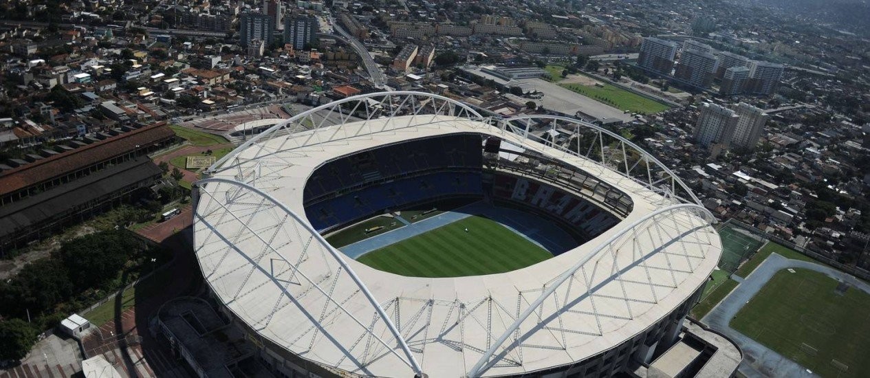 Além do Maracanã, deputado quer incluir terreno do Engenhão na lista de imóveis à venda pelo Governo do RJ