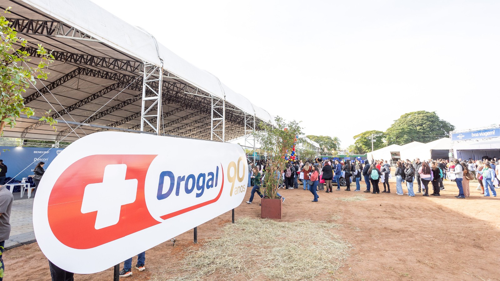 Drogal comemora 90 anos com 2 dias de festa para 8 mil colaboradores