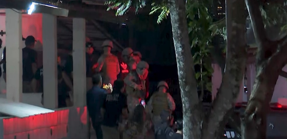 Hytalo Santos entra na penitenciária em João Pessoa, onde está preso — Foto: TV Cabo Branco